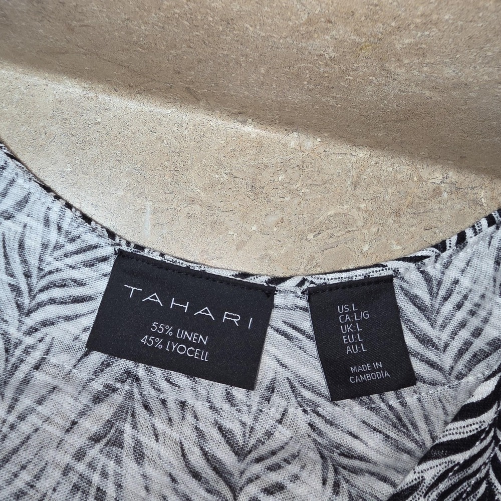 Tahari Linen Blend Top Women L White Black Palm Leaf Button V Neck Coastal - Picture 7 of 10